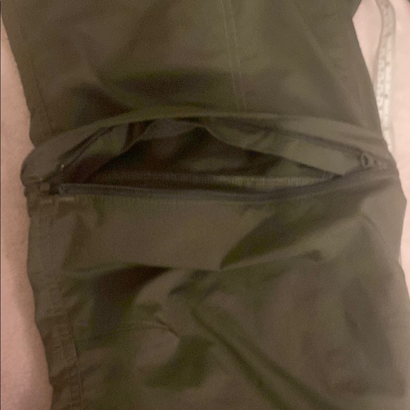Gandered Mountain Women's Green NWOT Convertible Adjustable Pants/Shorts Sz 6R - Picture 7 of 12